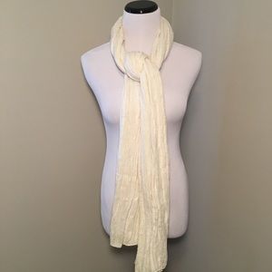 NWOT OLD NAVY Cream Scarf